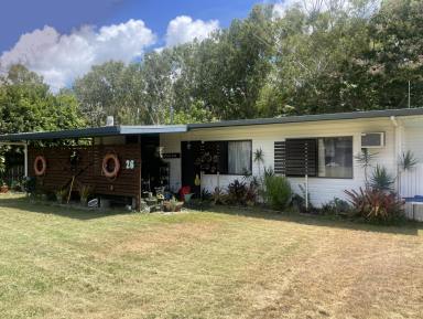 House For Lease - QLD - Ball Bay - 4741 - 4 BEDROOM FAMILY HOME IN BALL BAY  (Image 2)