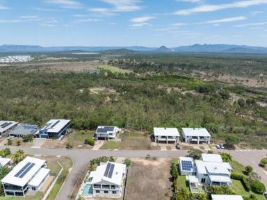 Residential Block For Sale - QLD - Bushland Beach - 4818 - BUILD YOUR DREAM HOME WITH EXCEPTIONAL VIEWS  (Image 2)