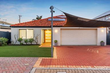 House Sold - WA - Hillarys - 6025 - Space, Style and Sensual Sea Breezes!  (Image 2)