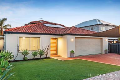 House Sold - WA - Hillarys - 6025 - Space, Style and Sensual Sea Breezes!  (Image 2)