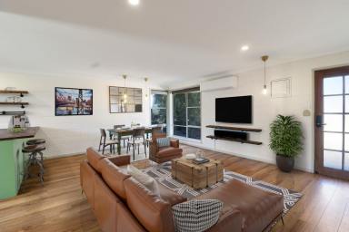 Unit For Sale - VIC - Mansfield - 3722 - Newly Renovated Unit in the Heart of Town  (Image 2)