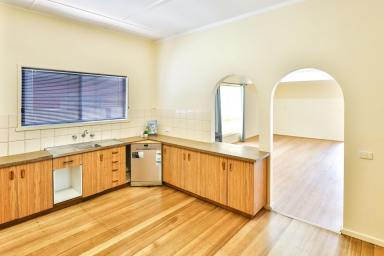 House For Sale - VIC - Mildura - 3500 - A HOME IN THE HEART OF THE CITY  (Image 2)