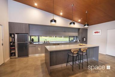 House For Sale - WA - Margaret River - 6285 - Contemporary Architectural Home  (Image 2)