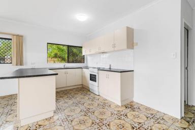 Unit For Sale - QLD - Bungalow - 4870 - Invest or First Nest | Ground Floor City Fringe Unit | Reasonable Body Corporate Fees!  (Image 2)