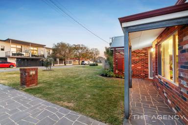 House Sold - WA - Rivervale - 6103 - Stylish Family Living  (Image 2)