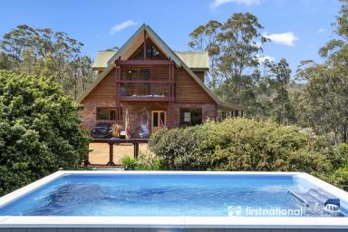 House For Sale - TAS - Dover - 7117 - Charming Dual Home Property with Endless Potential  (Image 2)