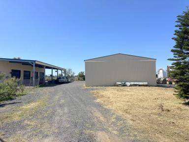 Retail For Lease - NSW - Moree - 2400 - Large Shed & Parking area near Airport  (Image 2)