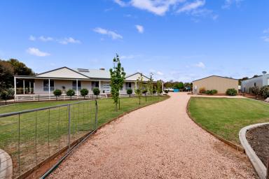 House Sold - VIC - Koorlong - 3501 - Surround yourself in space  (Image 2)