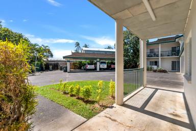 Unit For Sale - QLD - Mooroobool - 4870 - GATED COMPLEX, GROUND FLOOR UNIT WITH UNDER COVER PARKING AT YOUR DOOR - IDEAL FOR SINGLES, COUPLES OR INVESTORS… BE QUICK…  (Image 2)