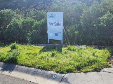 Residential Block For Sale - VIC - Pakenham - 3810 - Build your Dream house on the hill (Image 2)