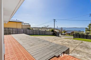 House Leased - TAS - Blackmans Bay - 7052 - Perfect Family Home  (Image 2)