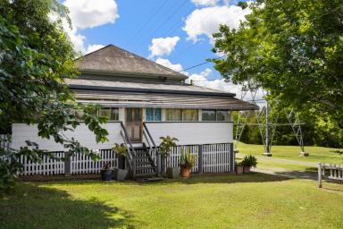 House For Sale - QLD - Gympie - 4570 - Location Location Location  (Image 2)