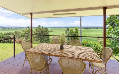 House For Sale - QLD - Cooya Beach - 4873 - SIMPLY BREATHTAKING.  (Image 2)