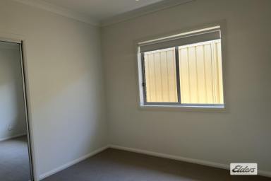 Duplex/Semi-detached For Lease - NSW - Taree - 2430 - BRAND NEW 4 BEDROOM HOME IN NEW ESTATE  (Image 2)