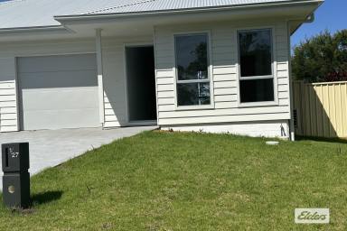 Duplex/Semi-detached For Lease - NSW - Taree - 2430 - BRAND NEW 4 BEDROOM HOME IN NEW ESTATE  (Image 2)