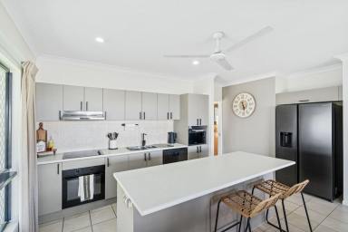 House For Lease - QLD - Bentley Park - 4869 - Family Entertainer - Large Solar - Easy Side Access  (Image 2)