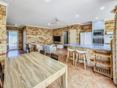 Unit For Sale - WA - Kalbarri - 6536 - Pets OK Kalbarri  (Image 2)