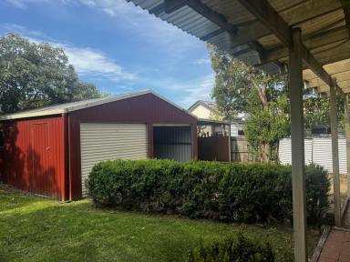 House Leased - VIC - Bairnsdale - 3875 - WHAT A GEM  (Image 2)