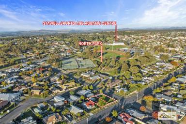 Residential Block For Sale - VIC - Stawell - 3380 - Choice of Two Building Blocks  (Image 2)