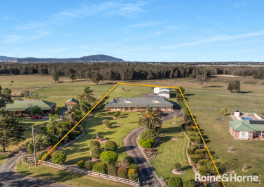 House For Sale - NSW - Worrigee - 2540 - Massive Family Home in a Tranquil Cul-De-Sac  (Image 2)