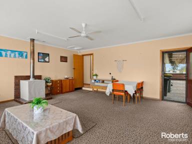 House Sold - TAS - Acacia Hills - 7306 - Discover Tranquil Family Living  (Image 2)