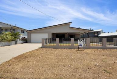 House Leased - QLD - Slade Point - 4740 - STUNNING FAMILY HOME WITH OCEAN VIEWS!  (Image 2)