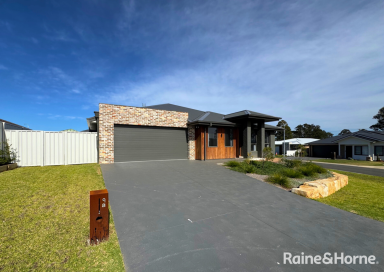 House For Sale - NSW - South Nowra - 2541 - Brand New Duplex  (Image 2)