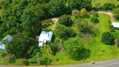 House For Sale - QLD - Tully - 4854 - Grand House on 2 lots  (Image 2)