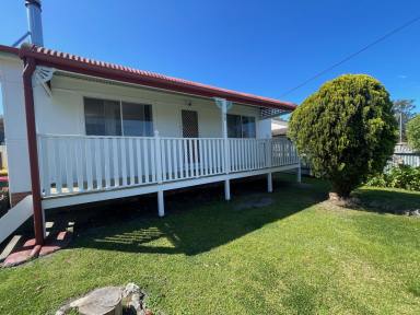 House Leased - NSW - Huskisson - 2540 - Charming 3-Bedroom Home in Prime Huskisson Location  (Image 2)