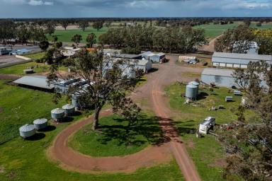 Mixed Farming For Sale - VIC - Charam - 3318 - Oakbank  (Image 2)