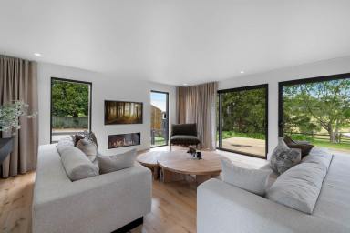 Lifestyle Sold - NSW - Far Meadow - 2535 - Luxurious Country Living  (Image 2)