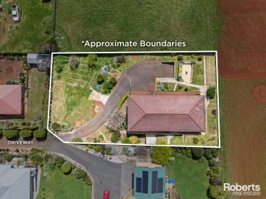 House For Sale - TAS - East Devonport - 7310 - Coastal Home with Stunning Views  (Image 2)