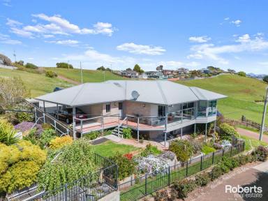 House For Sale - TAS - East Devonport - 7310 - Coastal Living at Its Finest: A Home with Unforgettable Views  (Image 2)