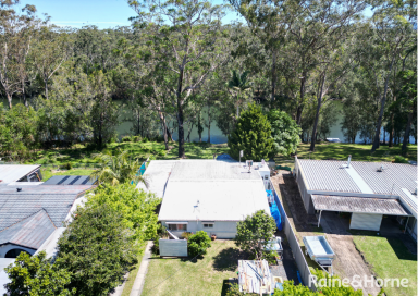 House For Sale - NSW - Bewong - 2540 - Summer's Calling - Waterfront Reserve  (Image 2)