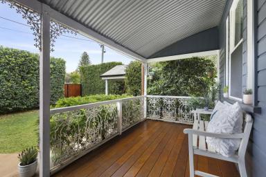 House For Sale - QLD - East Toowoomba - 4350 - Charming Cottage In Prime Location  (Image 2)