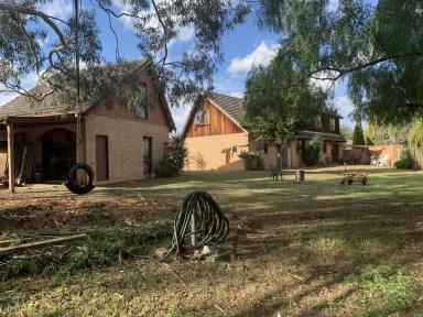 House For Lease - NSW - Thurgoona - 2640 - Unique Chalet style home  (Image 2)