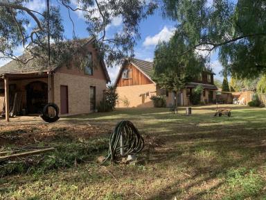 House For Lease - NSW - Thurgoona - 2640 - Unique Chalet style home  (Image 2)