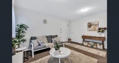 Unit Leased - VIC - Beaumaris - 3193 - LOW MAINTENANCE LIFESTYLE l GREAT LOCATION l QUIET BLOCK  (Image 2)