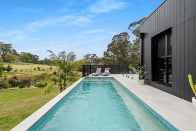 Lifestyle For Sale - NSW - Kangaroo Valley - 2577 - Night Sky  (Image 2)