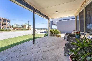 House Sold - WA - Mandurah - 6210 - JUST STEPS TO THE BEST BEACH  (Image 2)