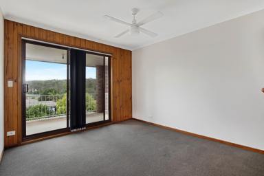 Apartment Leased - NSW - Surf Beach - 2536 - Spacious 3-Bedroom Duplex with Privacy and Comfort  (Image 2)