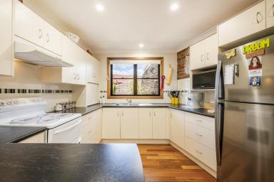 Unit For Sale - NSW - Grafton - 2460 - ONE OF THE BEST...  (Image 2)