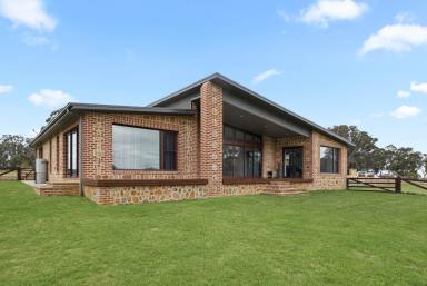 Lifestyle For Sale - NSW - Goulburn - 2580 - Luxury Country Living  (Image 2)