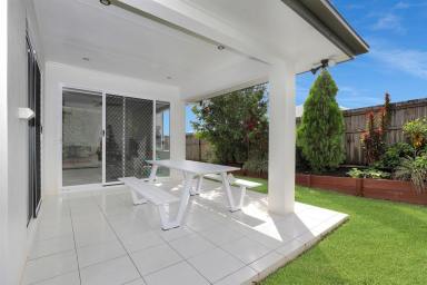 House For Sale - QLD - Edmonton - 4869 - QUALITY HOME WITH 6.6kW SOLAR  (Image 2)