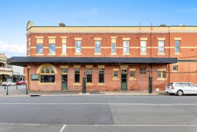 Hotel/Leisure For Sale - VIC - St Arnaud - 3478 - Two properties, two titles, UNLIMITED investment!  (Image 2)