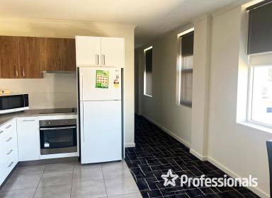 Apartment Sold - VIC - Mildura - 3500 - Spacious 2-Bedroom Apartment  (Image 2)