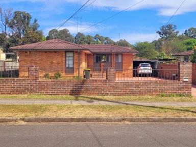 House For Lease - NSW - Willmot - 2770 - Immaculate Three-Bedroom Family Home  (Image 2)