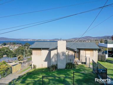 House Sold - TAS - Claremont - 7011 - Charming Renovation Opportunity with Endless Potential  (Image 2)