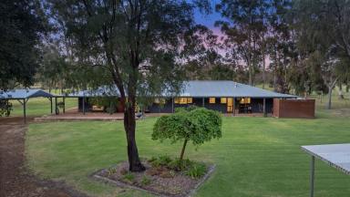 House For Sale - WA - Ambergate - 6280 - Rural Harmony  (Image 2)