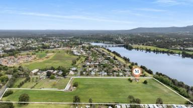 Cropping For Sale - NSW - Nowra - 2541 - For Sale - Contact Agent  (Image 2)